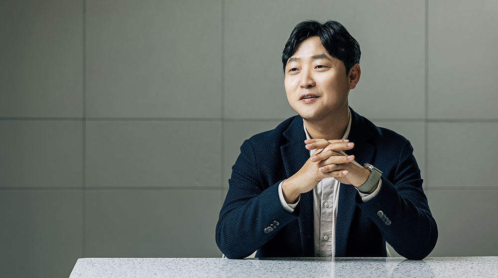 严副社长表示,将全力支持公司在2025年实现更大的飞跃 严副社长表示,将全力支持公司在2025年实现更大的飞跃