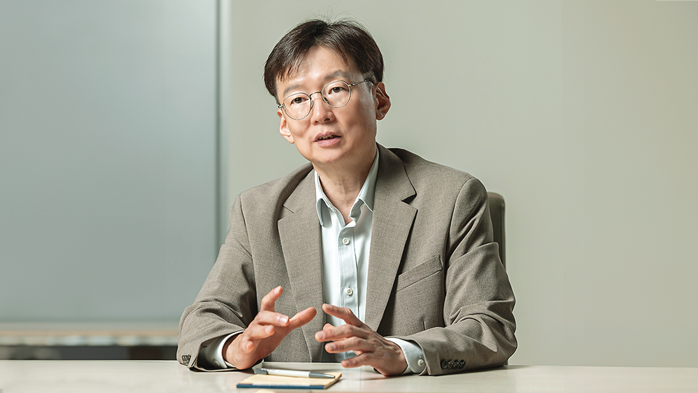 朴副社长认为,稳固HBM市场领导地位的关键在于“适时” 朴副社长认为,稳固HBM市场领导地位的关键在于“适时”