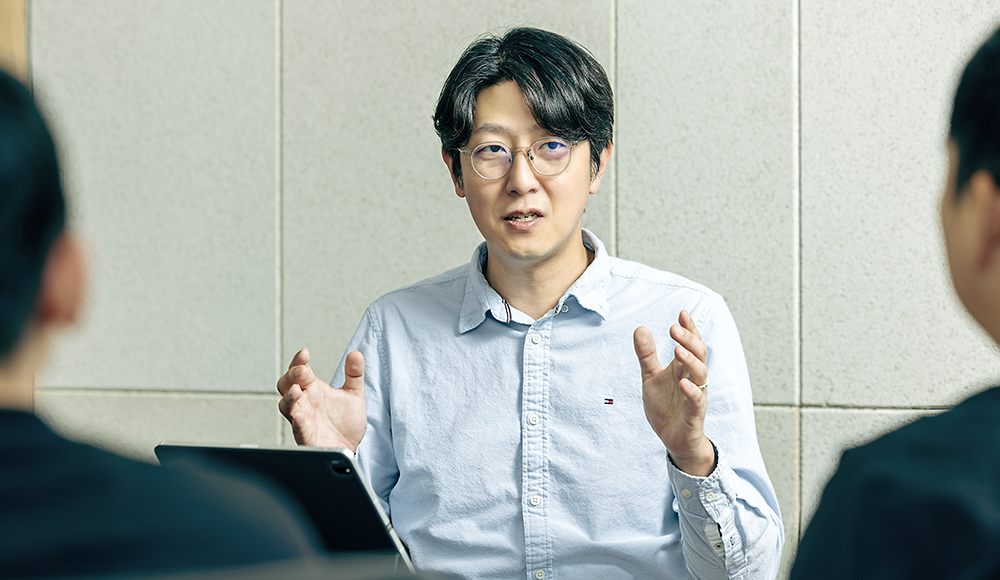 朴副社长表示,跨公司合作是研发HBM3E的关键 朴副社长表示,跨公司合作是研发HBM3E的关键